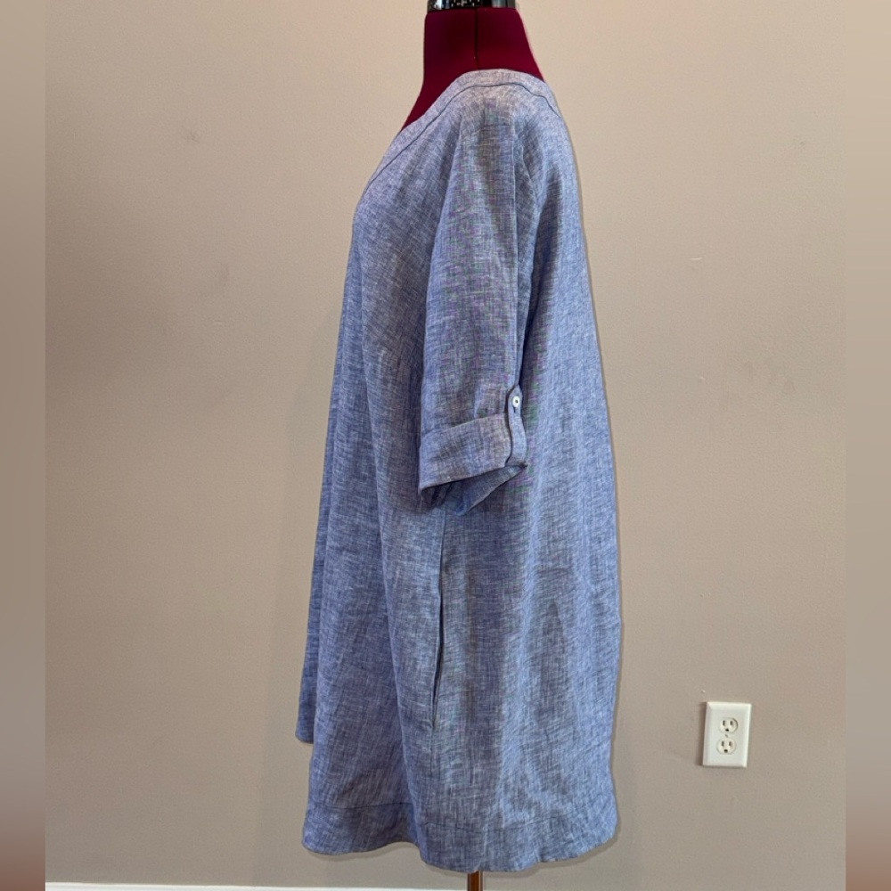 Foxcroft Light Blue Linen Shift Dress - Picture 10 of 14